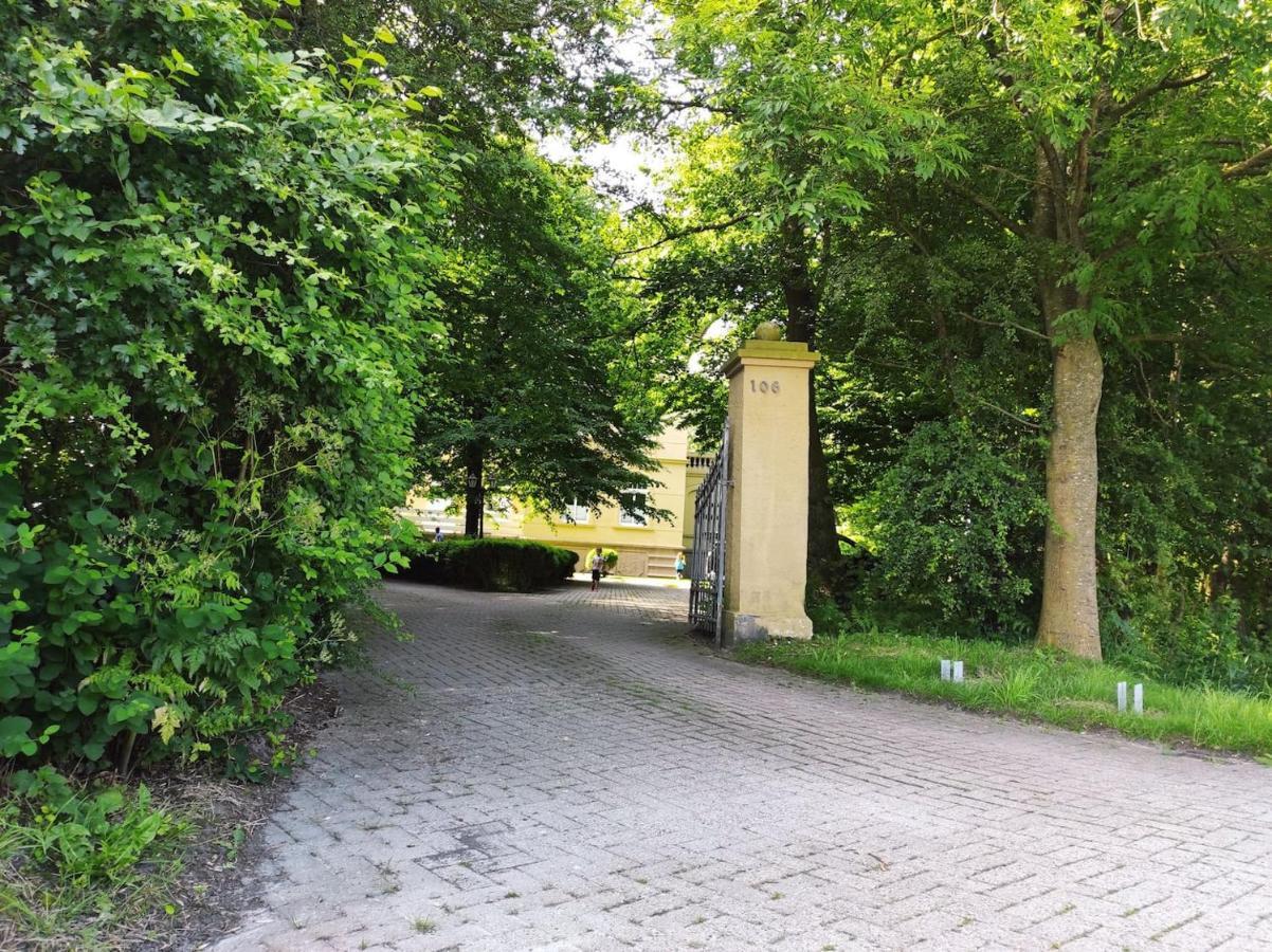 Sandkastenliebe Charmante Ferienwohnung In Villa Dornum Exterior photo